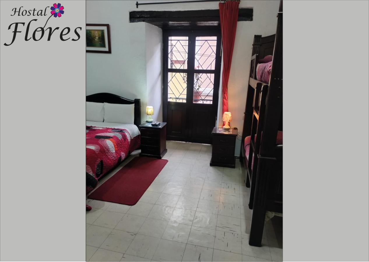 Hostal Flores Quito Exterior photo