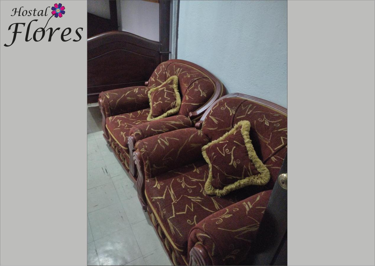 Hostal Flores Quito Exterior photo