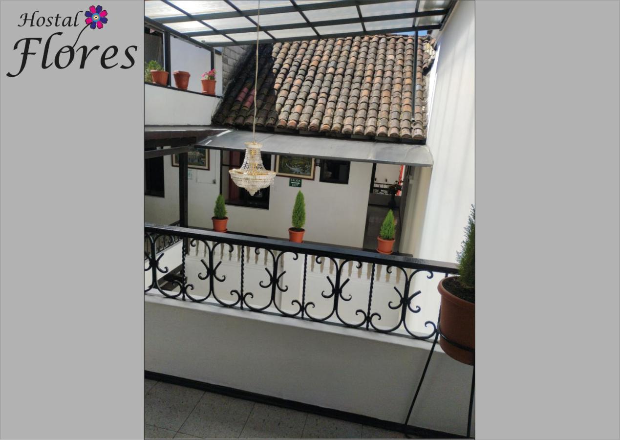 Hostal Flores Quito Exterior photo