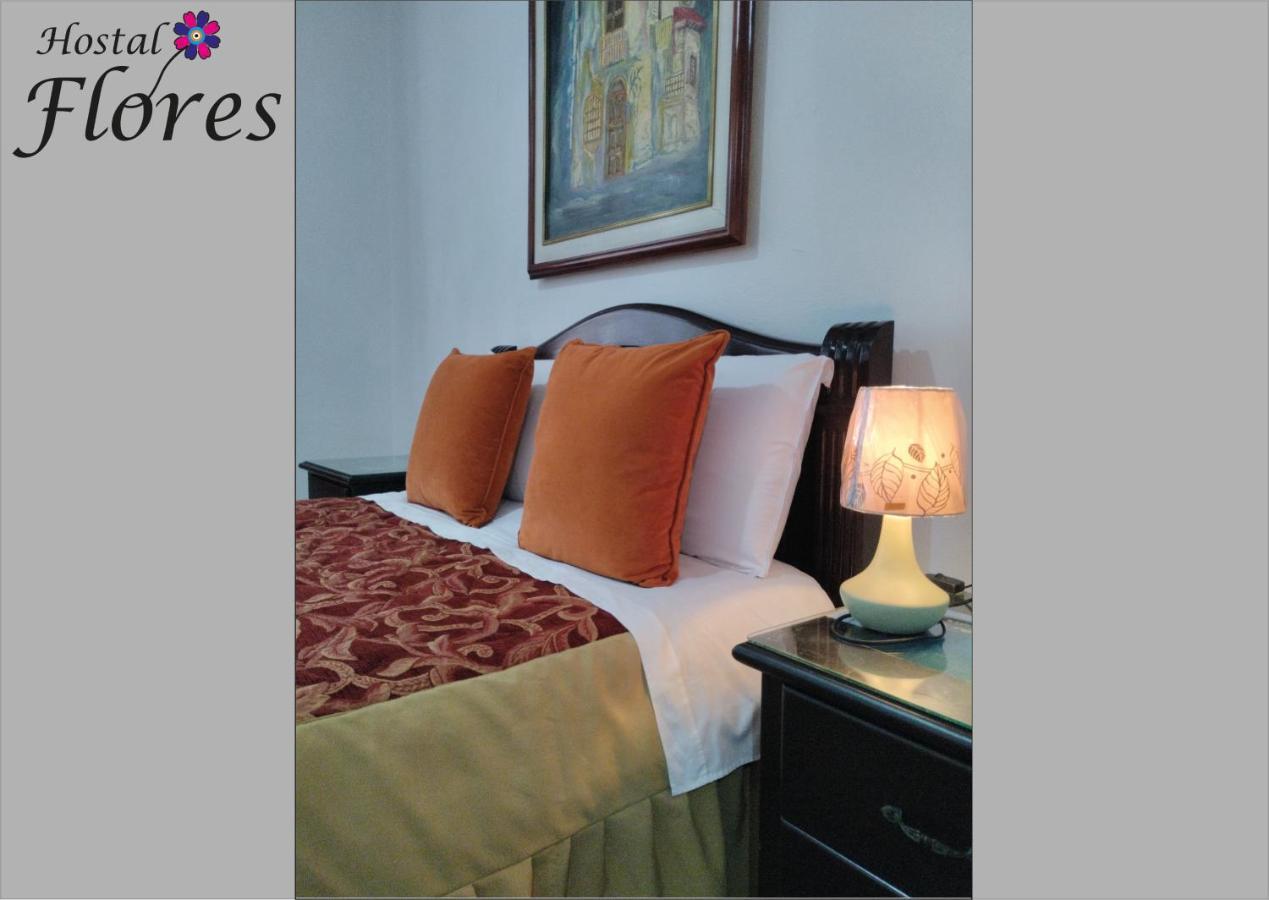 Hostal Flores Quito Exterior photo
